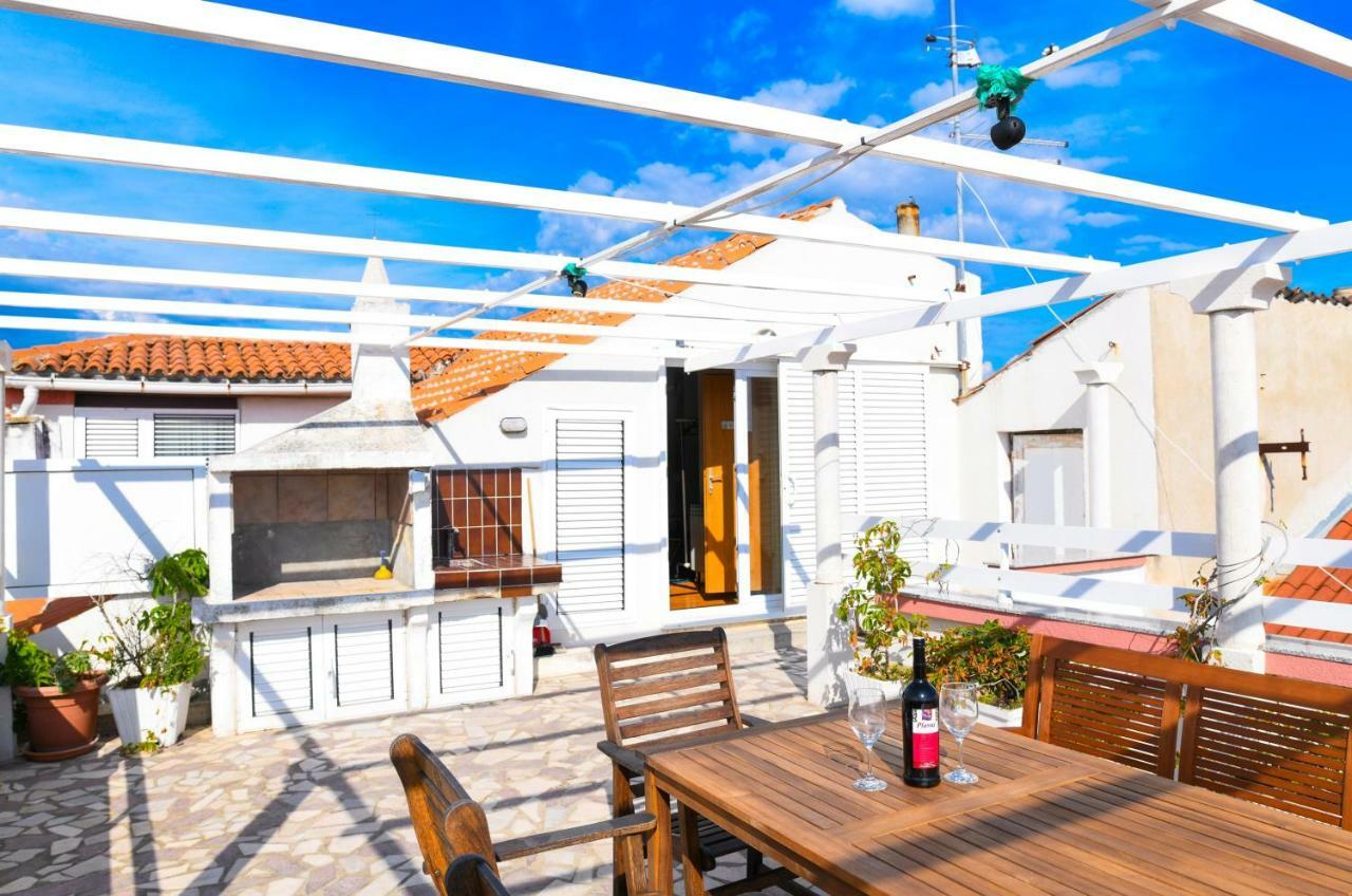 Apartments Bazilika Novalja Kültér fotó